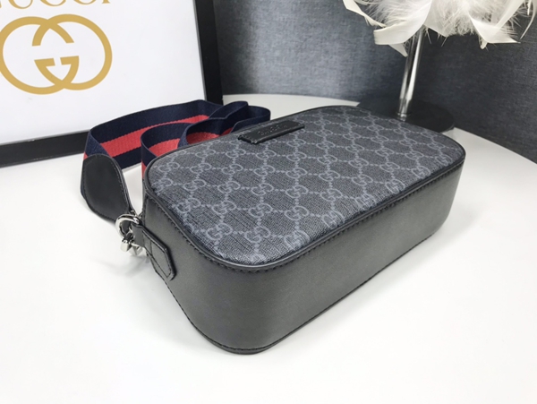 激安グッチバッグコピー角部分ディテール